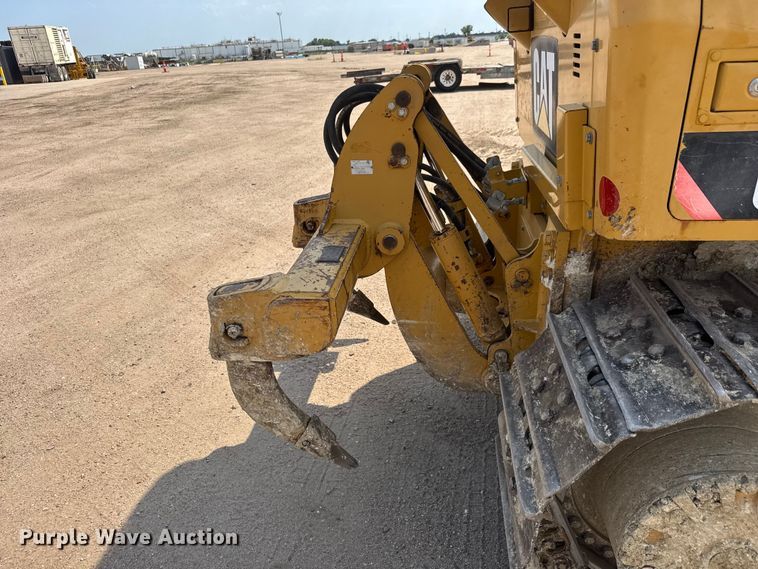 image for item NJ9260 2013 Caterpillar D5K2 XL dozer