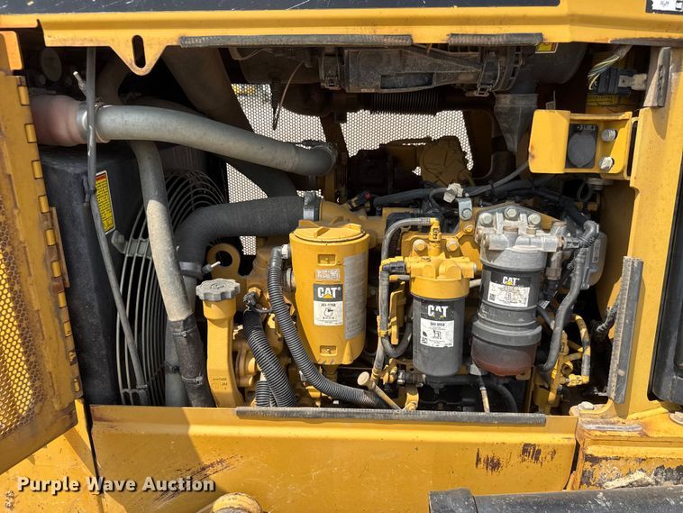 image for item NJ9260 2013 Caterpillar D5K2 XL dozer