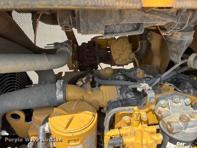 image for item NJ9260 2013 Caterpillar D5K2 XL dozer