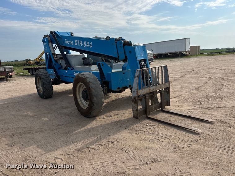 image for item NJ9263 2008 Genie GTH-844 telehandler