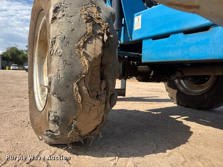 image for item NJ9263 2008 Genie GTH-844 telehandler