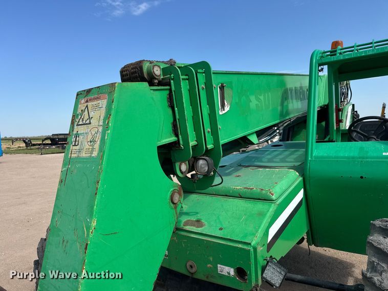 image for item NJ9264 2014 JLG 8042 telehandler