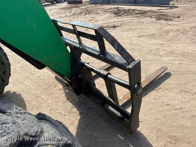 image for item NJ9264 2014 JLG 8042 telehandler