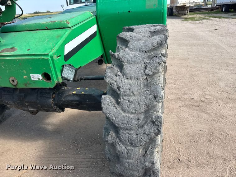 image for item NJ9264 2014 JLG 8042 telehandler
