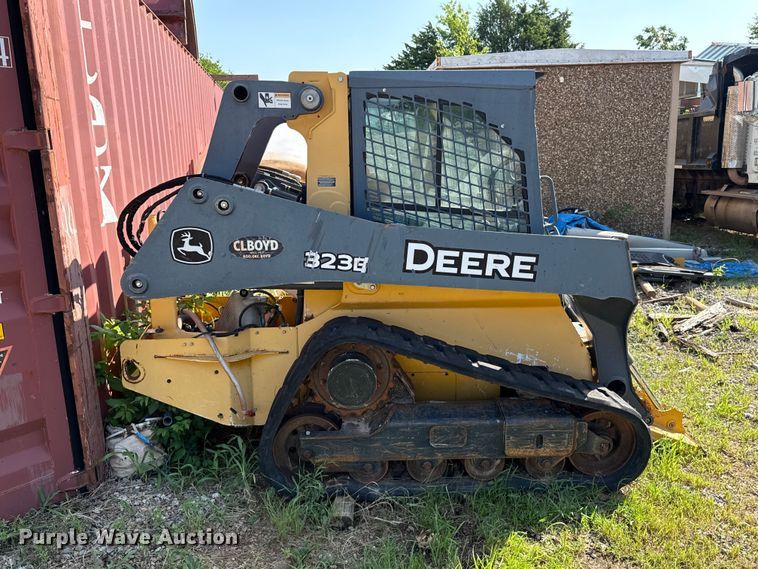 image for item NK9245 2015 John Deere 323E tracked skid steer loader