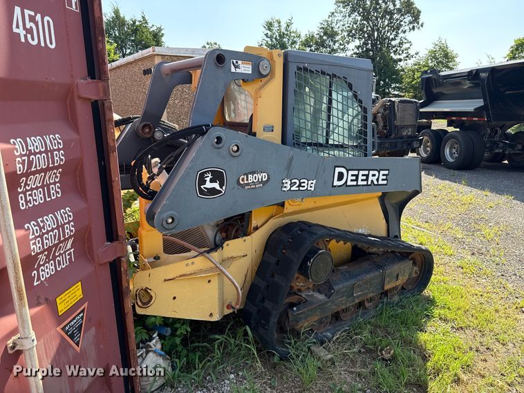 image for item NK9245 2015 John Deere 323E tracked skid steer loader