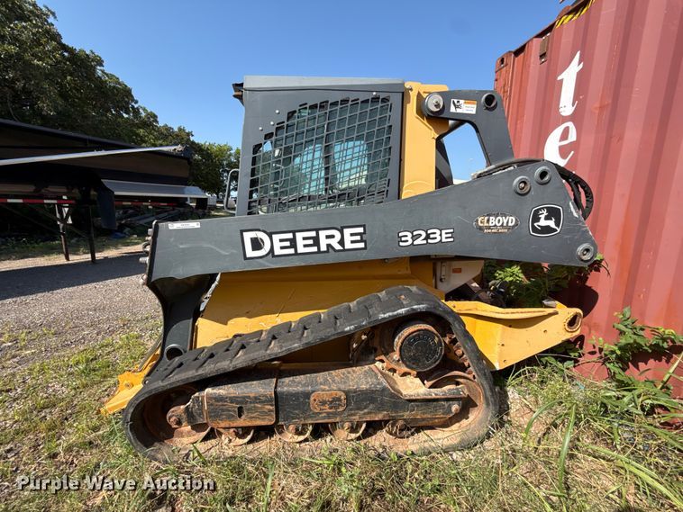 image for item NK9245 2015 John Deere 323E tracked skid steer loader