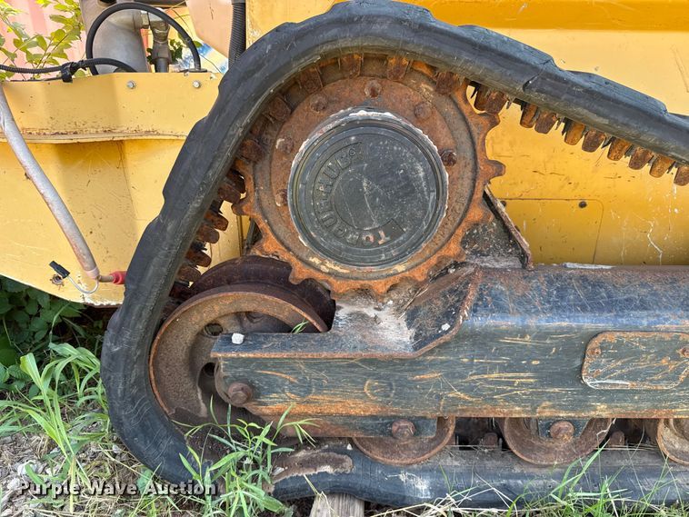 image for item NK9245 2015 John Deere 323E tracked skid steer loader
