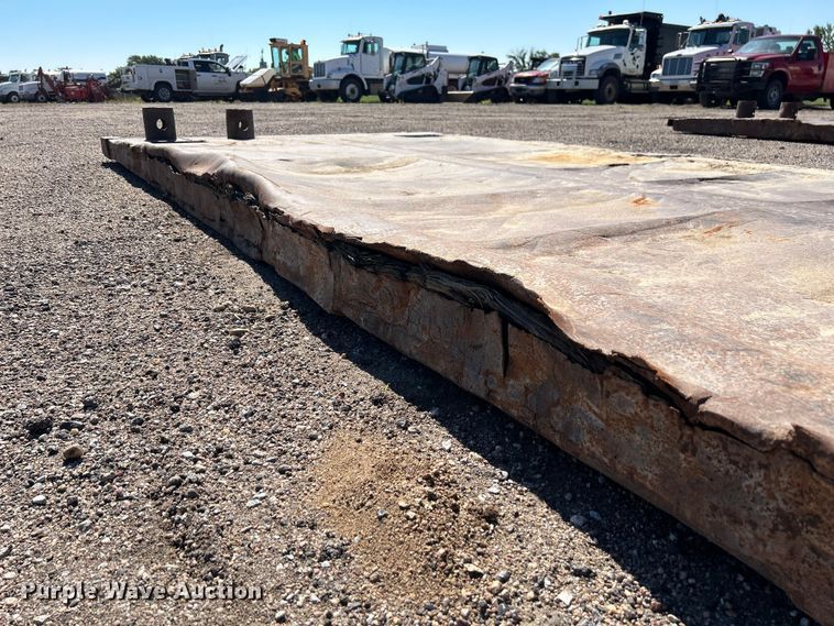 image for item NM9794 Trench box