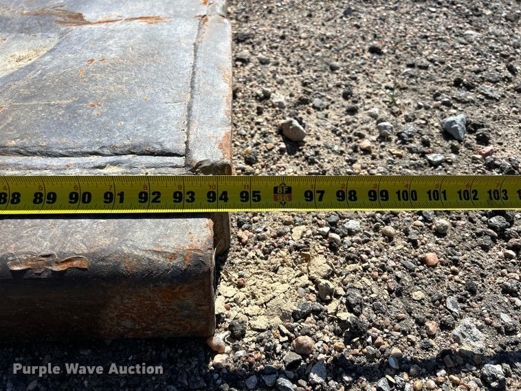 image for item NM9794 Trench box