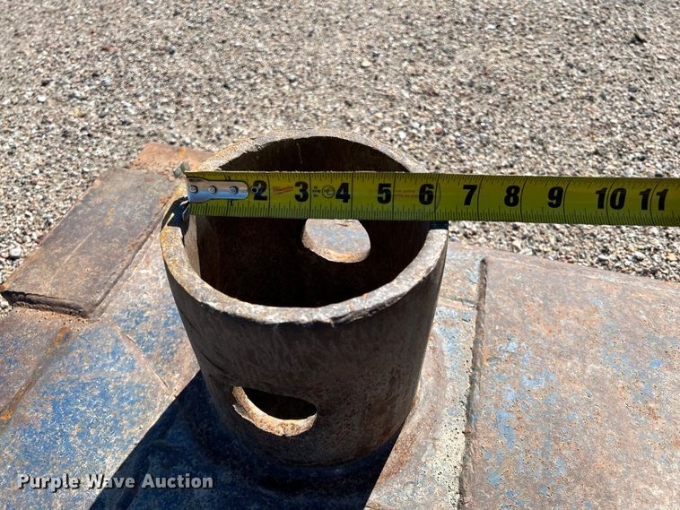 image for item NM9794 Trench box