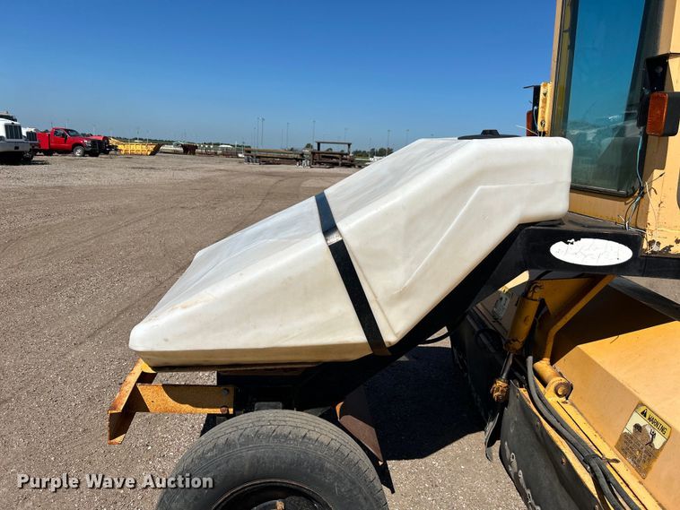 image for item NM9811 Lay-Mor SM-8C broom