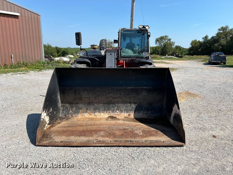 image for item NM9819 2015 Manitou MLT 634 telehandler