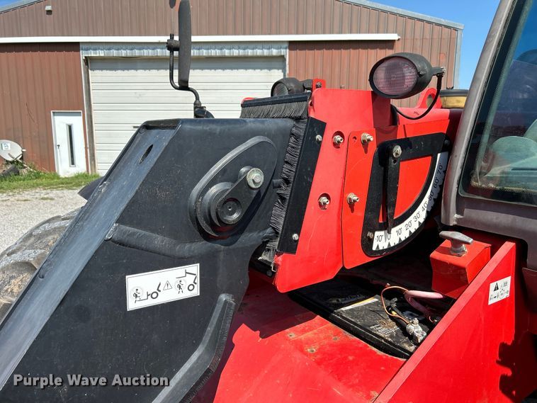 image for item NM9819 2015 Manitou MLT 634 telehandler