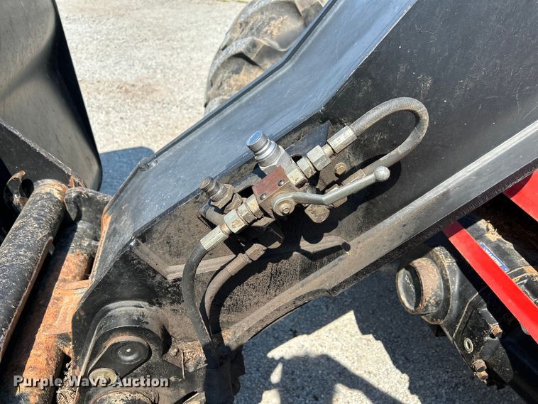 image for item NM9819 2015 Manitou MLT 634 telehandler