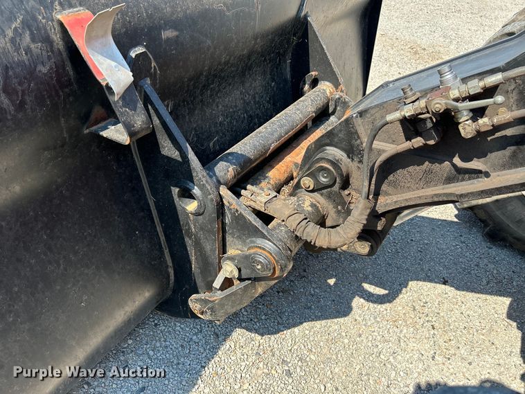 image for item NM9819 2015 Manitou MLT 634 telehandler