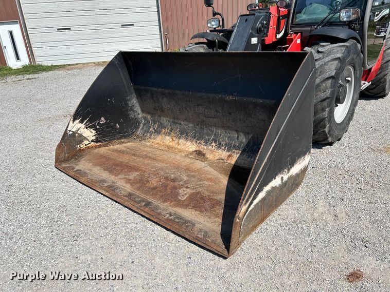 image for item NM9819 2015 Manitou MLT 634 telehandler