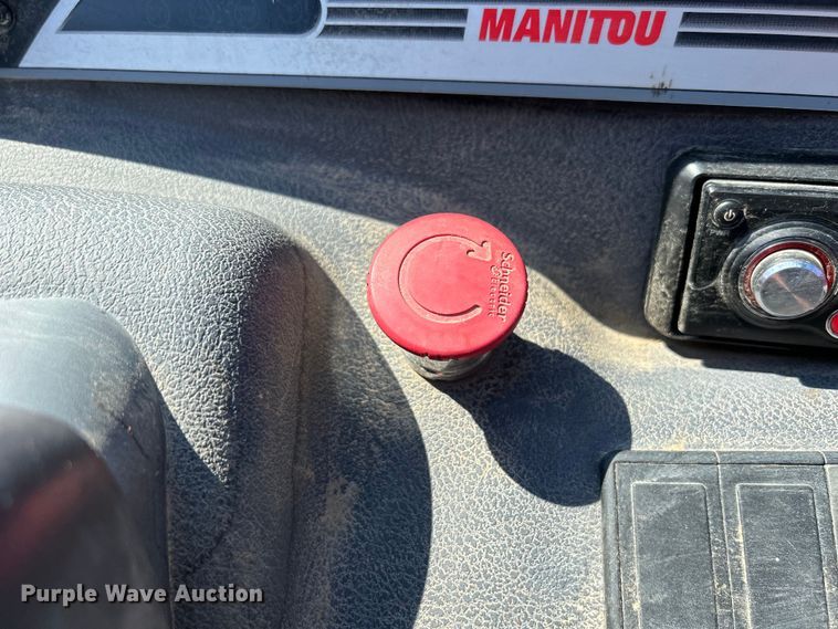 image for item NM9819 2015 Manitou MLT 634 telehandler