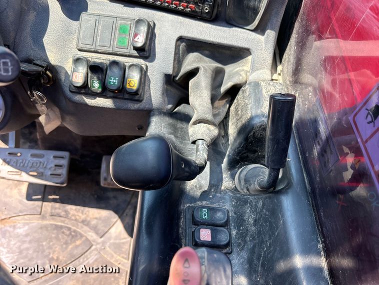 image for item NM9819 2015 Manitou MLT 634 telehandler