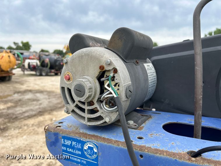 image for item NM9829 Hausfeld VT619503AJ air compressor