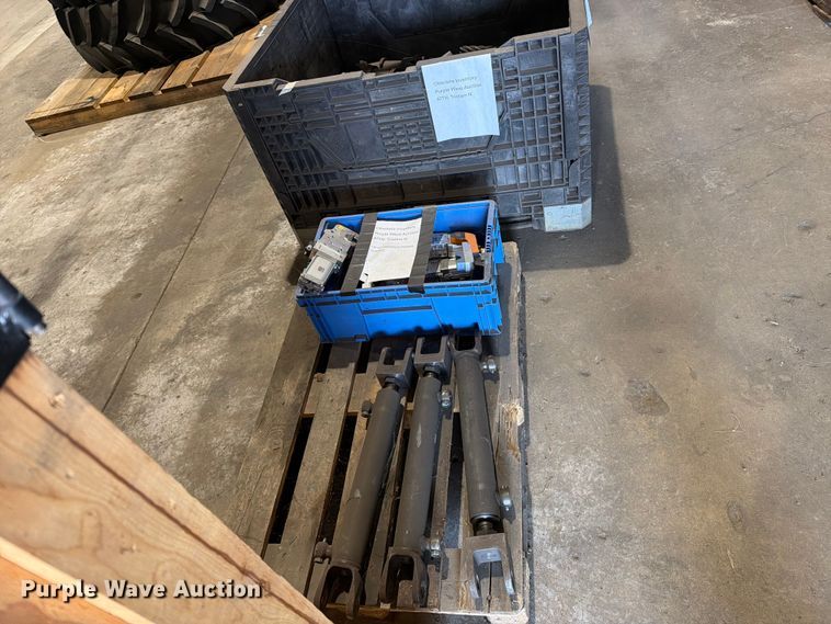 image for item NV9851 Tools