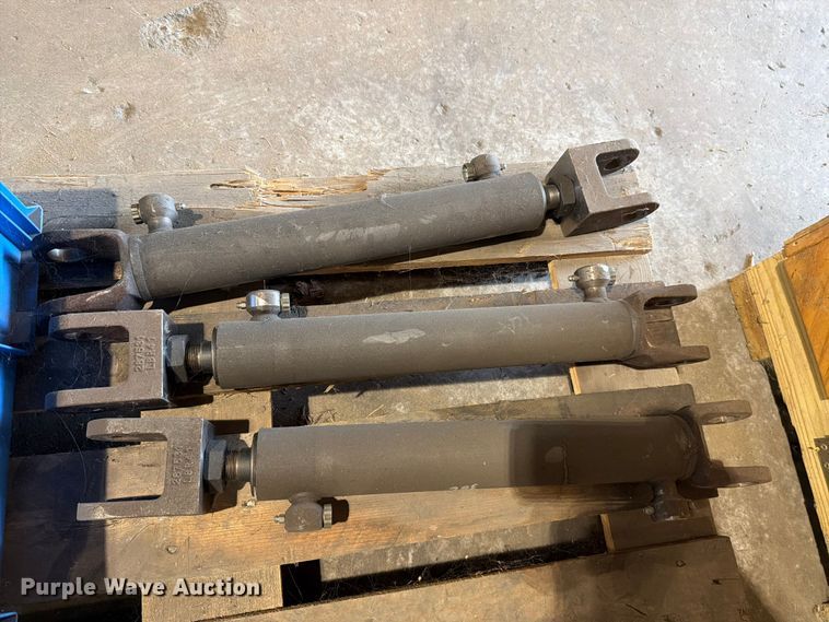 image for item NV9851 Tools