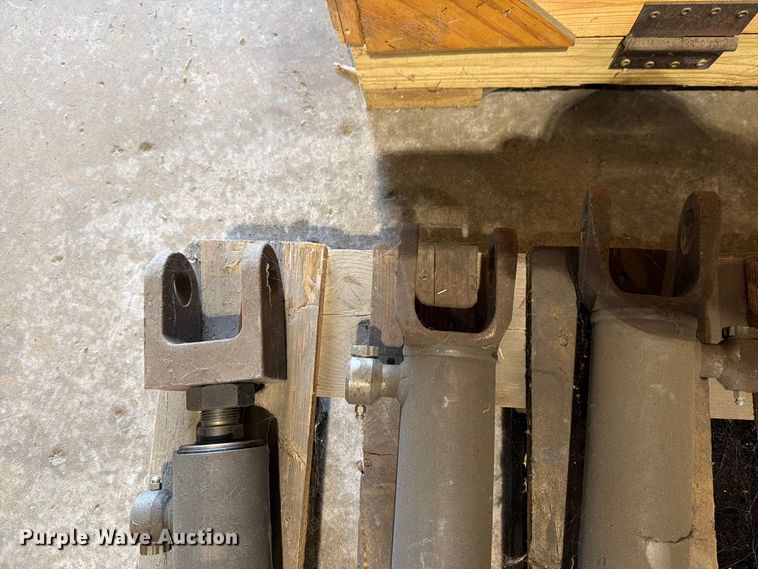 image for item NV9851 Tools