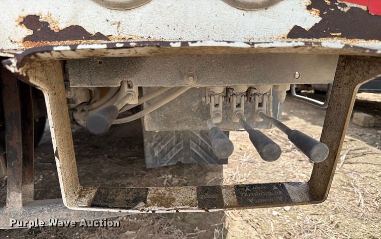 image for item YA2550 2017 Ford F750 Super Duty bucket truck
