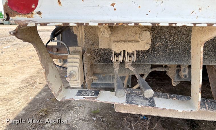 image for item YA2550 2017 Ford F750 Super Duty bucket truck