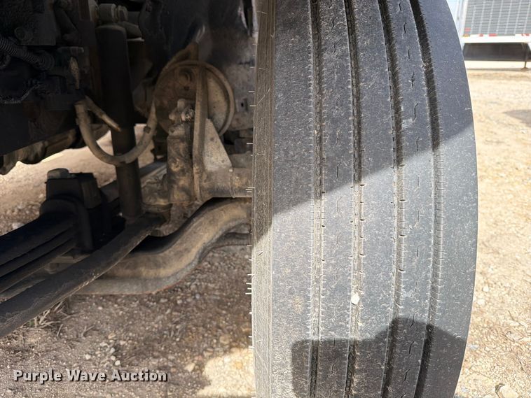image for item YA2550 2017 Ford F750 Super Duty bucket truck