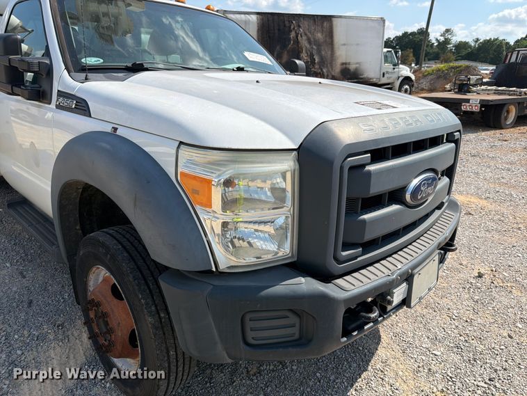 image for item YA3095 2013 Ford F450 Super Duty bucket truck