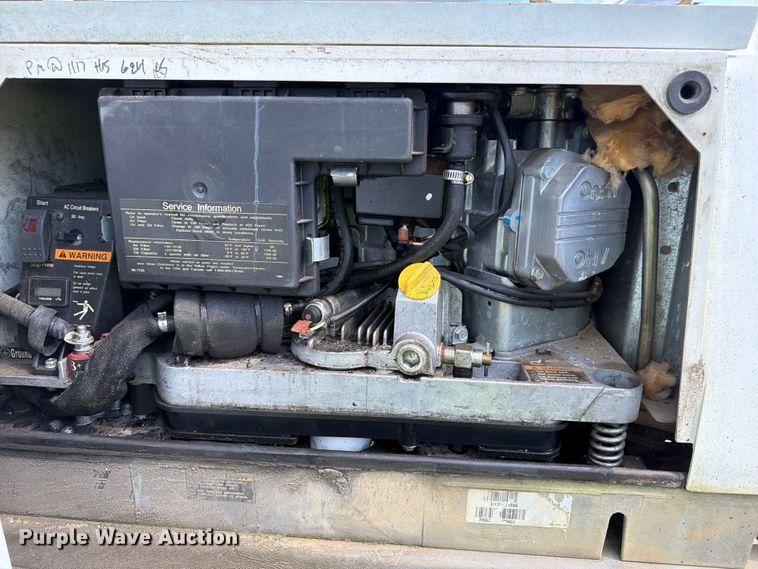image for item YA3095 2013 Ford F450 Super Duty bucket truck