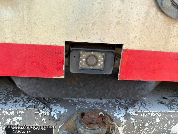 image for item YA3095 2013 Ford F450 Super Duty bucket truck