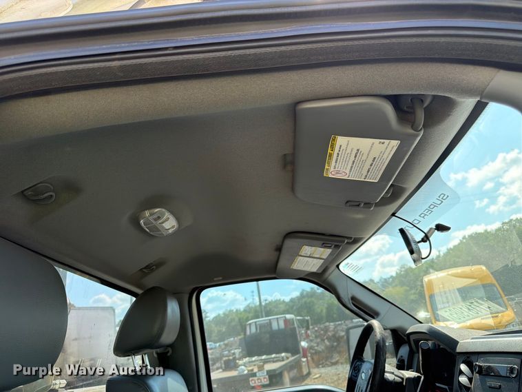image for item YA3095 2013 Ford F450 Super Duty bucket truck