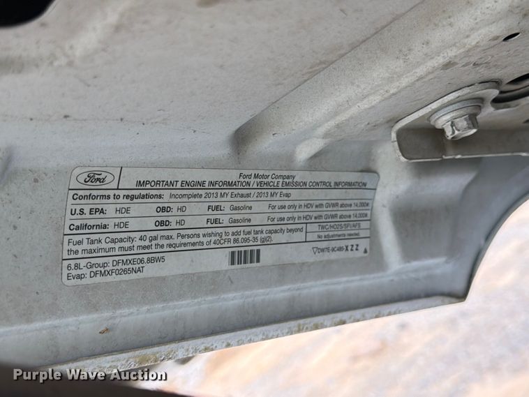 image for item YA3095 2013 Ford F450 Super Duty bucket truck