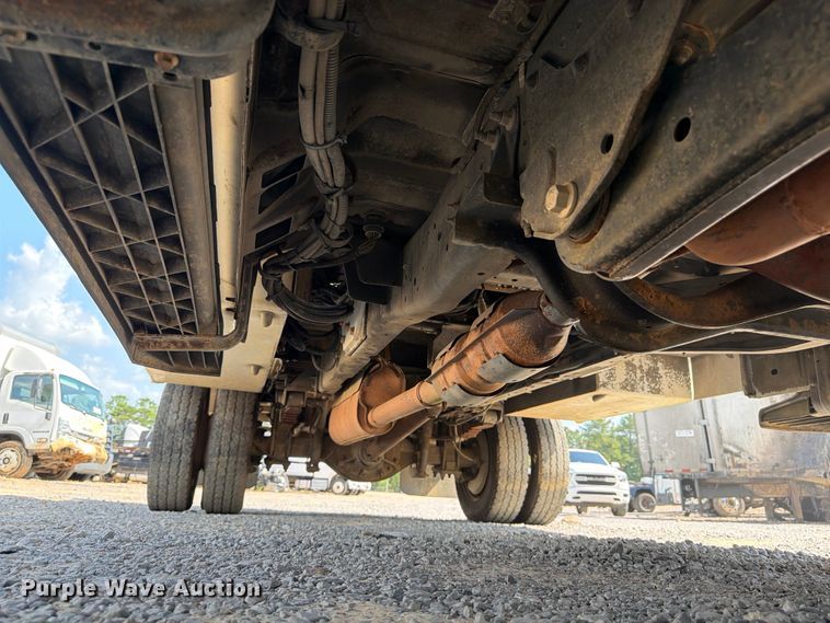 image for item YA3095 2013 Ford F450 Super Duty bucket truck