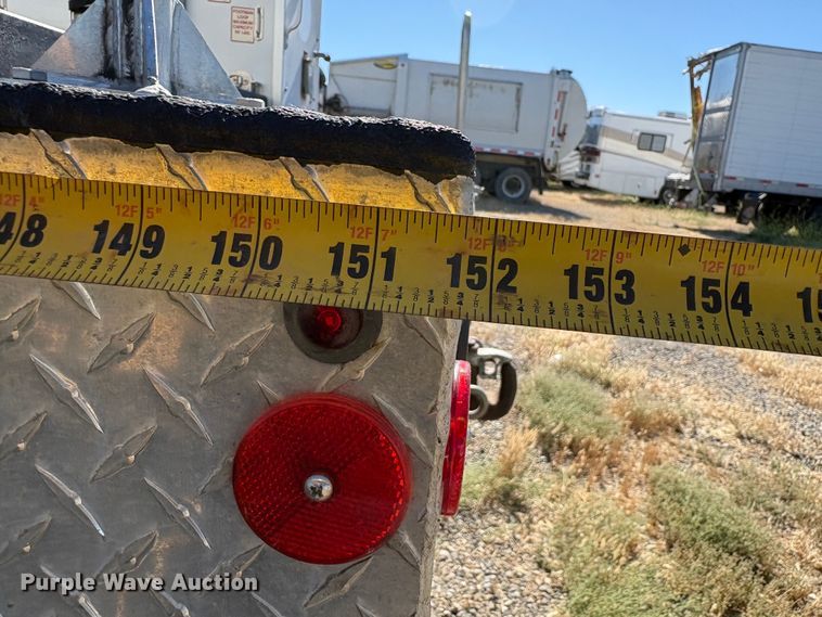 image for item YA3104 2017 Ford F450 Super Duty bucket truck