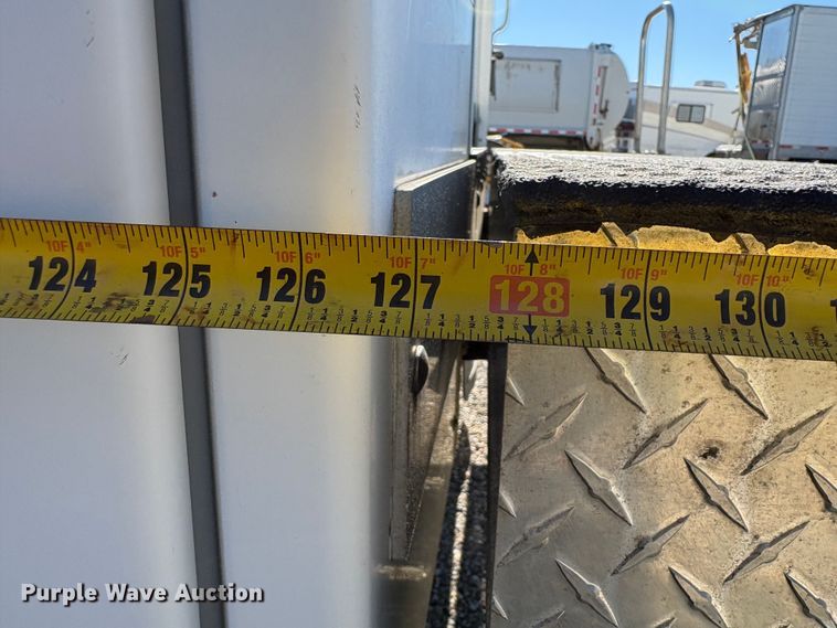 image for item YA3104 2017 Ford F450 Super Duty bucket truck