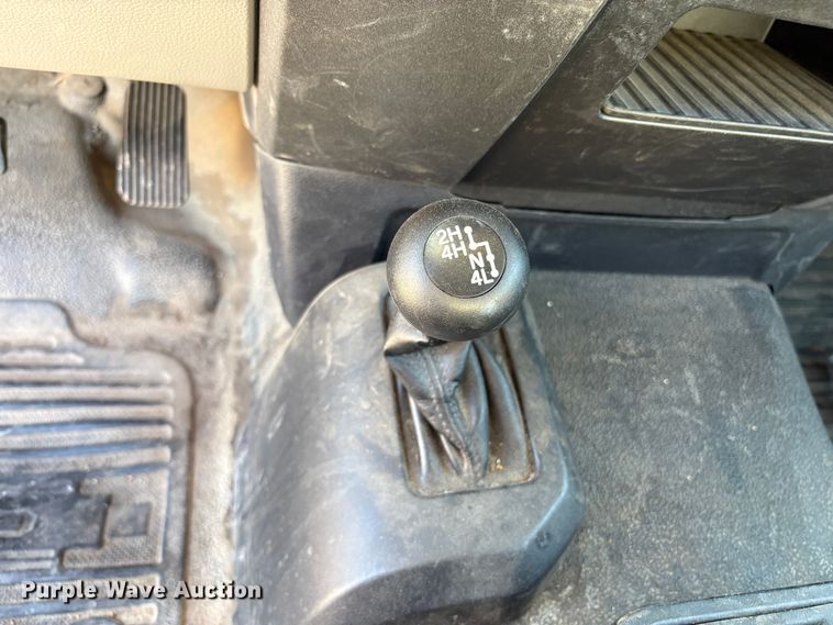 image for item YA3104 2017 Ford F450 Super Duty bucket truck