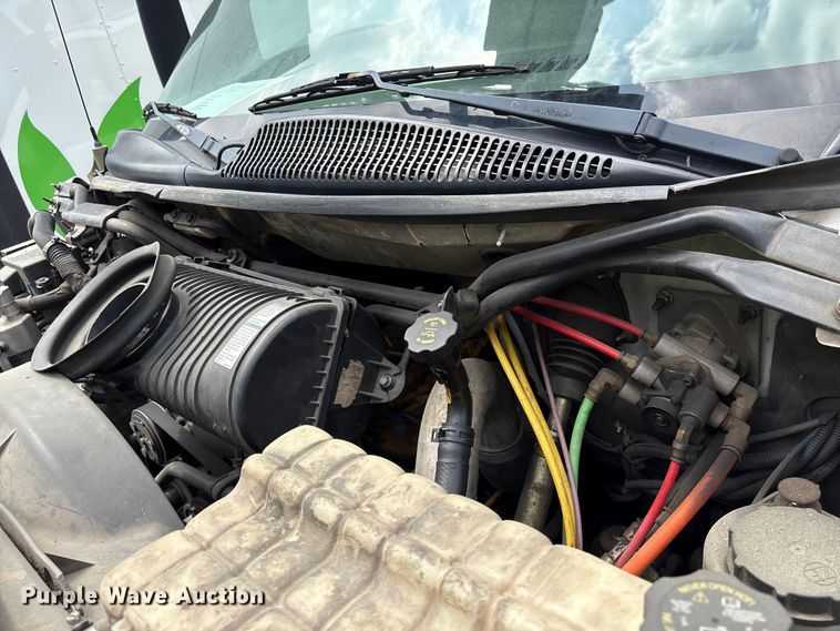 image for item YA3107 2006 Chevrolet C7500 cable placer bucket truck