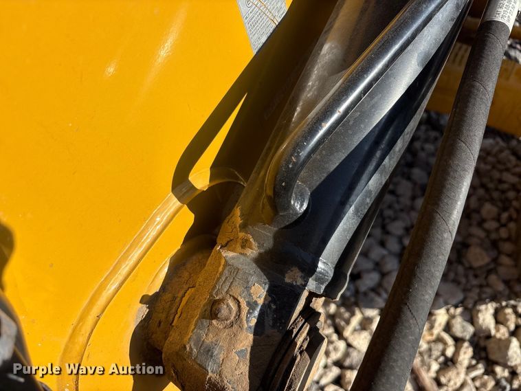 image for item YA3383 2019 Caterpillar 416F2 backhoe