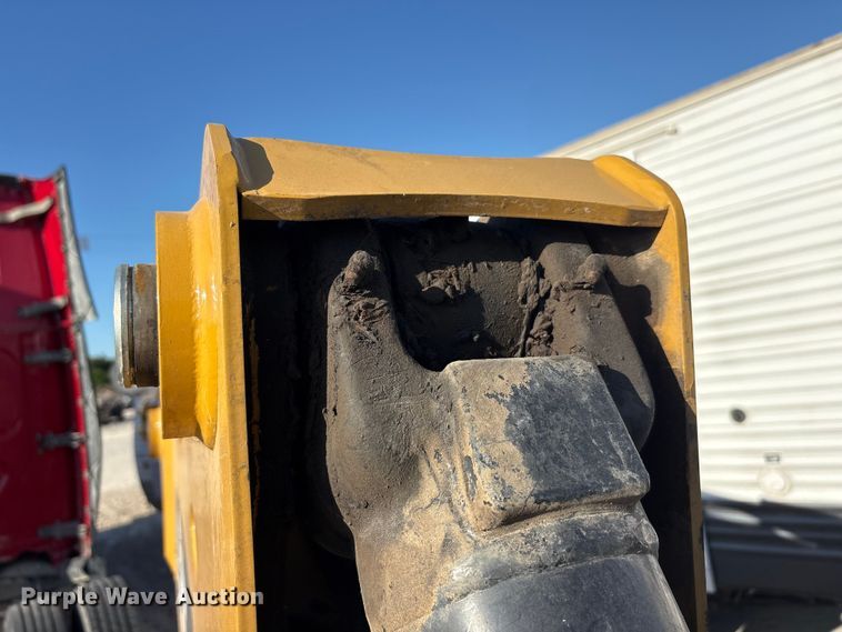 image for item YA3383 2019 Caterpillar 416F2 backhoe