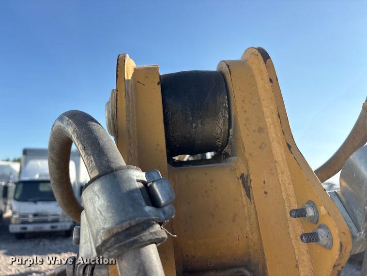image for item YA3383 2019 Caterpillar 416F2 backhoe