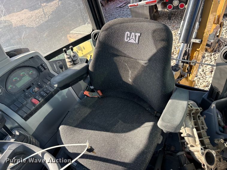 image for item YA3383 2019 Caterpillar 416F2 backhoe