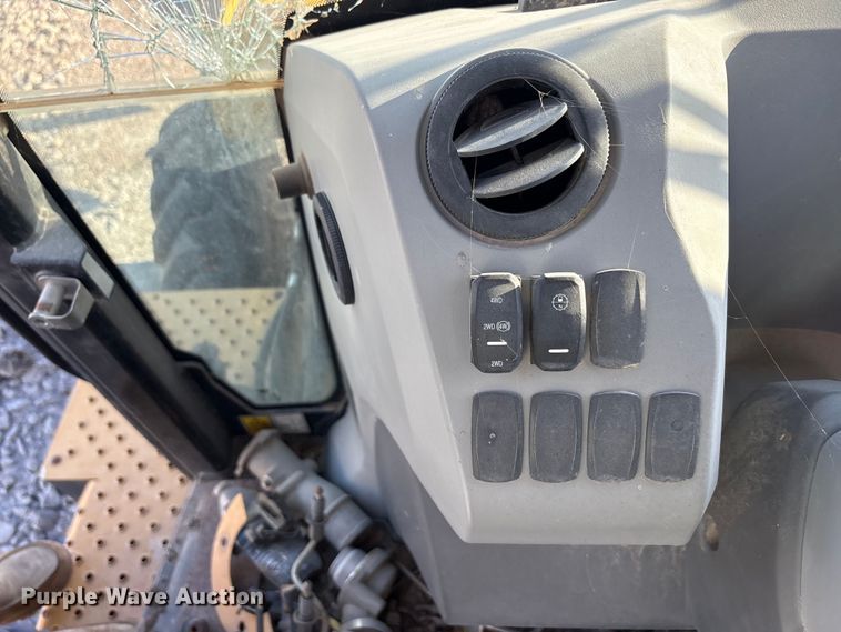 image for item YA3383 2019 Caterpillar 416F2 backhoe