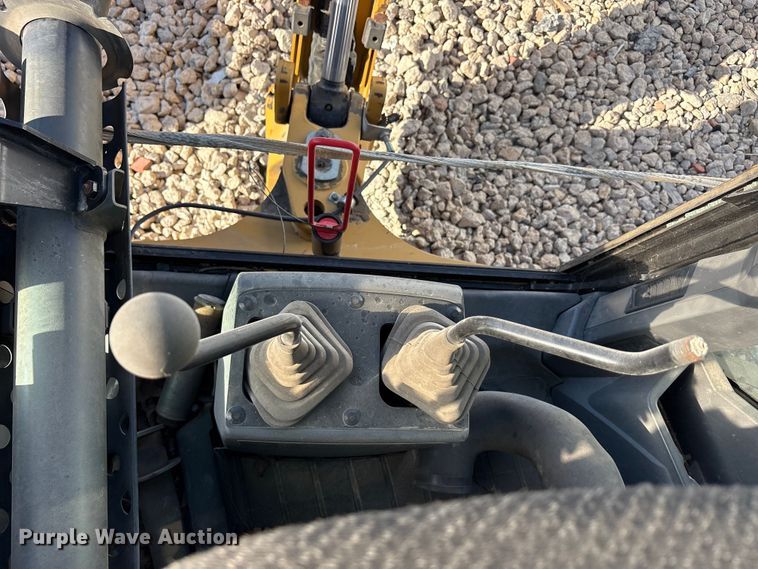image for item YA3383 2019 Caterpillar 416F2 backhoe