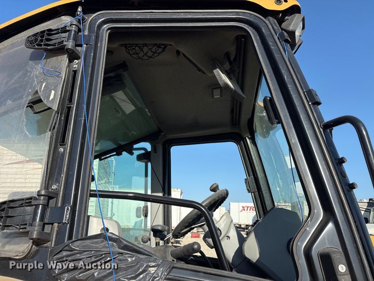 image for item YA3383 2019 Caterpillar 416F2 backhoe