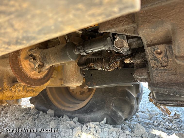 image for item YA3383 2019 Caterpillar 416F2 backhoe