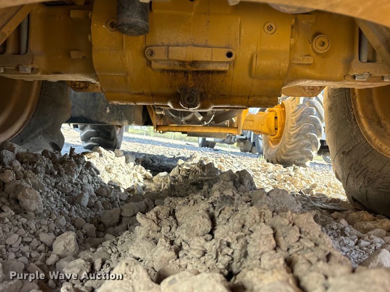 image for item YA3383 2019 Caterpillar 416F2 backhoe