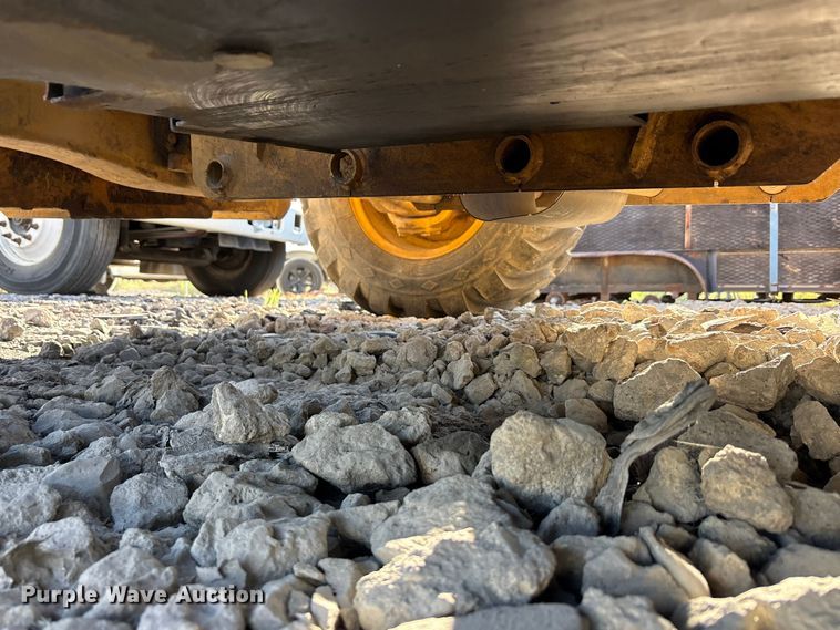 image for item YA3383 2019 Caterpillar 416F2 backhoe
